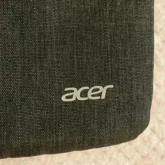 Acer protective laptop sleeve Designed for laptops with a 15.6 screen black/gray - Picture 2 of 5